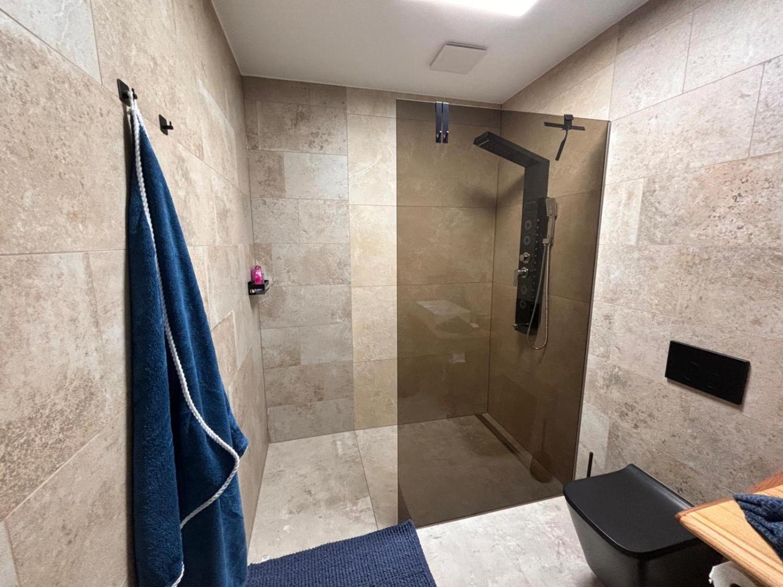 Huebner Apartments 에르푸르트 외부 사진